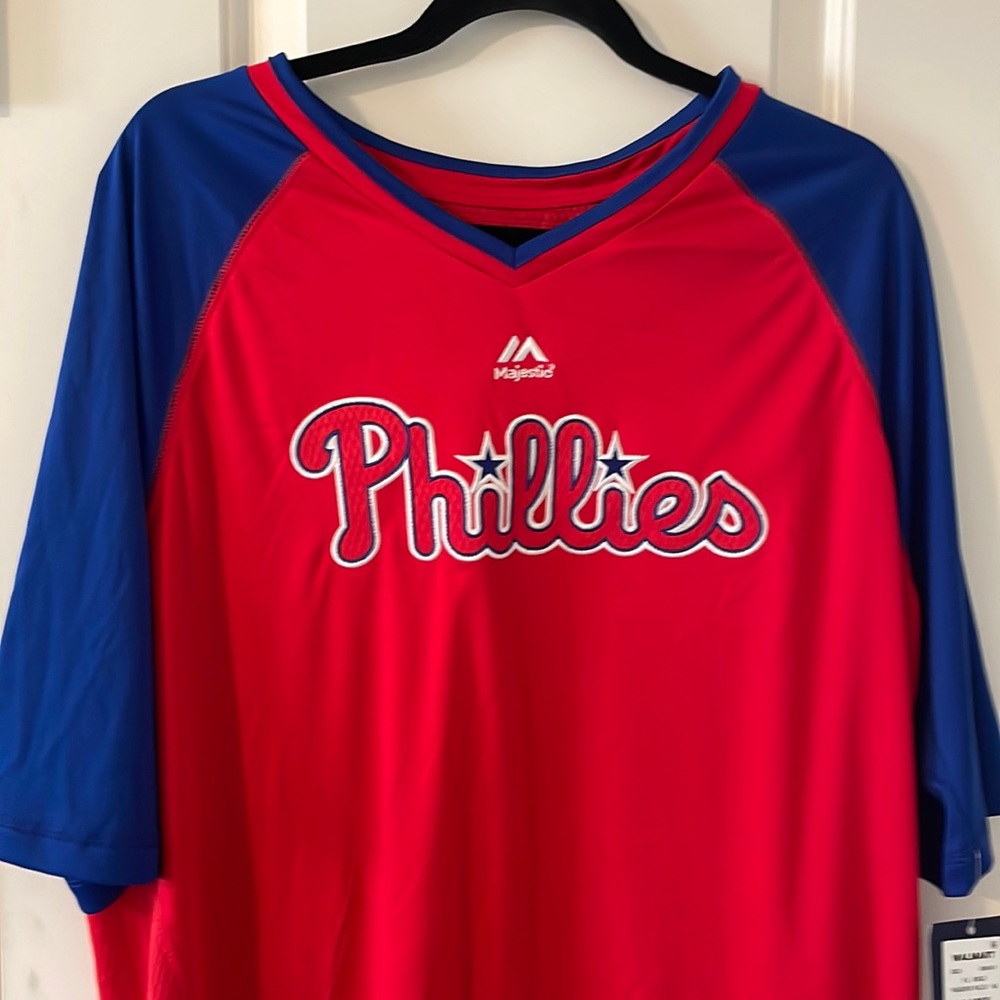 Phillies Majestic Brand Shirt